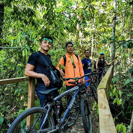 Хостел Castana Amazon Park Пуэрто-Мальдонадо Экстерьер фото
